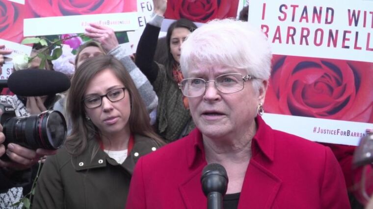 Hundreds Flock To Support Christian Florist In Her Appeal Case For Refusing Gay Couple