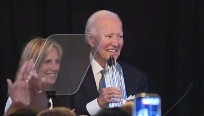 Joe Biden Receives Planned Parenthood Award, Urges Supporters “Not to Give Up”