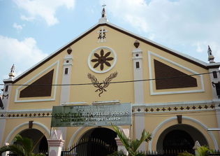 Jailed Vietnamese pastor kept in solitary confinement and fed with contaminated food