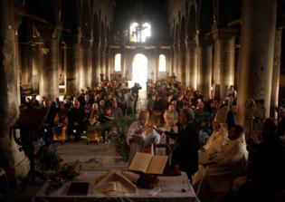 Iraqi Christians embark on an 80-mile march for peace on Palm Sunday