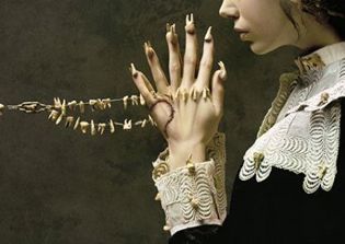 'American Horror Story' season 6 news, spoilers: Ryan Murphy teases multiple deaths in upcoming episode, announces 'Murder House'-'Coven' crossover