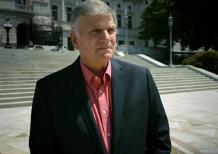 Franklin Graham asks Putin and Zelenskyy for a Holy Week ceasefire amid Ukraine invasion