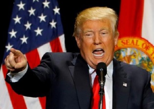 Southern Baptists vote to accept Muslim refugees amid Trump's call to ban Muslims