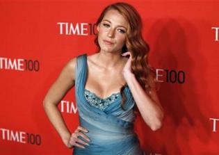 Blake Lively, Ryan Reynolds Expecting First Child