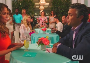 'Jane the Virgin' season 3 episode 7 spoilers: Rogelio mends his broken heart as Rafael remembers his mother