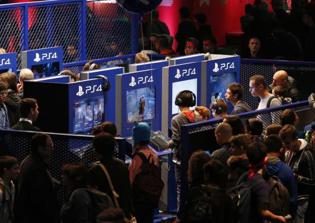 Mark Driscoll on 'Is it a sin for Christians to play video games?'