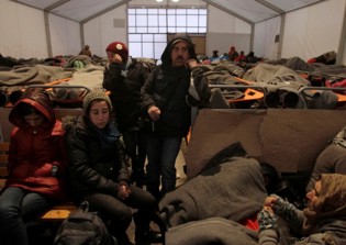 3,000 child refugees to be allowed into UK from Europe after House of Lords vote