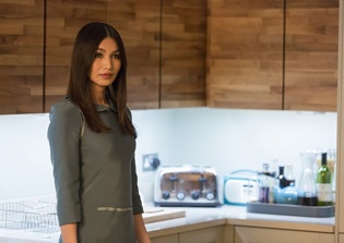 'Humans' season 2 spoilers, news, updates: Co-creator teases two important characters this season, Mia enters new relationship with a human