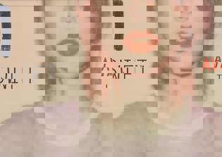 Taylor Swift '1989' Sales Figures 2014: Sells 1.287 Million Copies In A Week