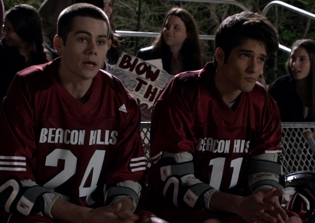 'Teen Wolf' season 6 spoilers, plot news: Stiles' death rumors debunked; Scott finds new love?