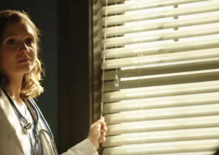 'The Vampire Diaries' season 8 spoilers: Stefan and Damon mess with a young doctor
