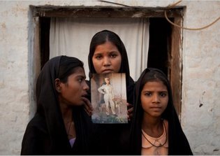 Pakistani Christian Asia Bibi Sentenced to Death By Hanging