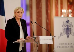 Marine Le Pen criticizes Pope Francis for his pro-immigration stance