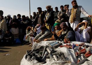 Anti-blasphemy protests in Pakistan spark fears among Christians and other minorities
