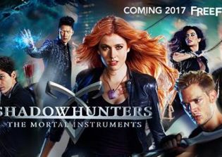 'Shadowhunters' season 2 news, spoilers: A 'new kind' of Clary to appear in second season