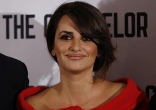 'American Crime Story' cast news: Penelope Cruz cast to play Donatella Versace in show's third season