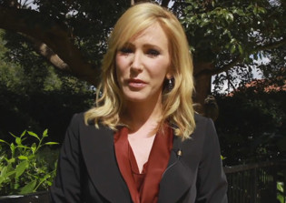 Hundreds leave Paula White's church due to links with Trump, son says