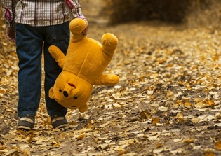 Christian girl placed into foster home in London with non-English speaking Muslim family