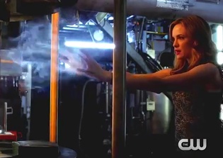 'The Flash' season 3 episode 6 spoilers: Team Flash to face inevitable changes as Caitlin gets consumed by Killer Frost