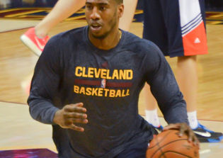 Cleveland Cavaliers trade rumors: Cavs looking to ship off Shumpert