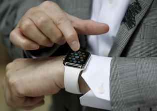 Apple Watch 2 release date, specs rumors 2016: Smartwatch out later this year with GPS, barometer; Original watch getting upgrade too