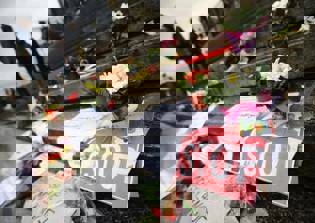 German town bars asylum seekers from pool after harassment complaints