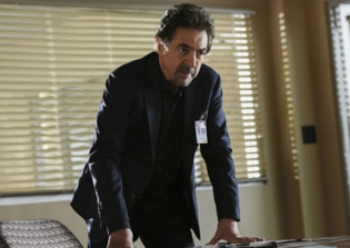 'Criminal Minds' season 12 spoilers: Yates returns with a sinister gift for Rossi