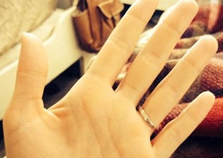 Jessa Duggar, Ben Seewald Keep Kiss Private At Wedding Ceremony