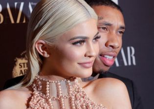 Kylie Jenner and Tyga dating news 2017: couple seen in casual burger date in Topanga Mall