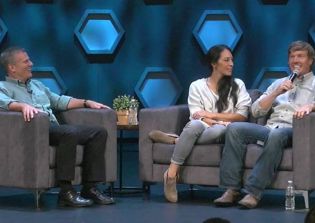 'Fixer Upper' couple get support from Benham brothers after media attack