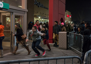 Black Friday gaming deals 2016 news details and updates: Walmart and Toys R Us unveil back-to-back video game deals
