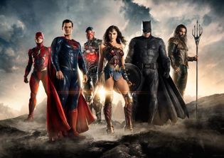 'Justice League' updates and news: JK Simmons finishes shooting; praises director