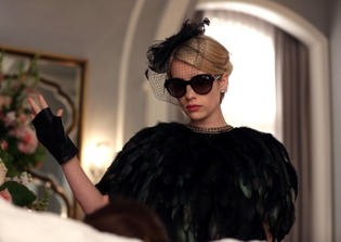 'Scream Queens' season 2 spoilers: Emma Roberts hints new love interest for Chanel, Kristen Stewart weighs in on Taylor Lautner's casting