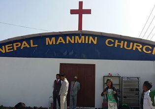 Nepal court drops charges against eight Christians accused of proselytizing