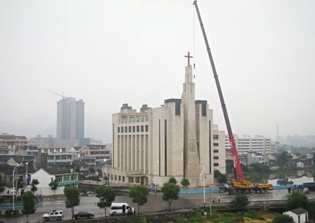 CCP Detains Pastors at Beijing Church as House Church Crackdown Expands