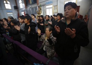 Imprisoned China pastor finally permitted to meet with lawyer