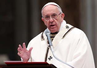 Pope Francis calls for peace in Ukraine, announces special collection on April 24