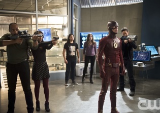 'The Flash' season 3 spoilers news: First trailer reveals messed up reality of Flashpoint, 2 new villains introduced