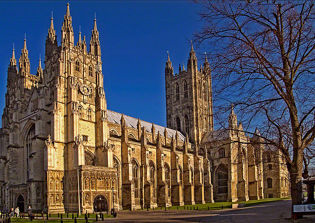 Majority of Christians in the UK believe everyone should be involved in missions, survey finds