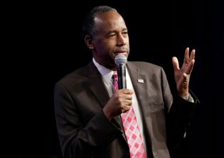 Atheist group sues Ben Carson's agency for dodging record requests on White House Bible study