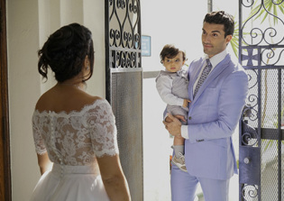'Jane the Virgin' season 3 spoilers: Will Michael survive the fatal gunshot that marred Jane's wedding night?