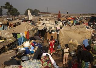 Christians in Central African Republic continue to flee as violence heats up