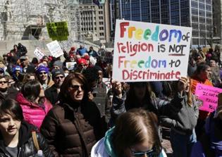 U.S. included in top 12 nations where Christians experience persecution