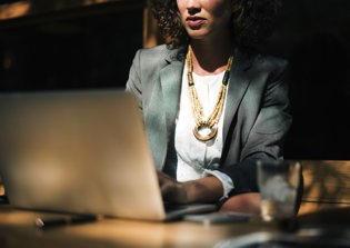 Corporate women bosses - connect better with your staff with SMS marketing!