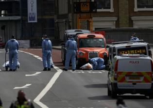 Trump calls for travel ban following multiple attacks in London