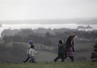 Mapuche conflict: Two churches burned in Chile