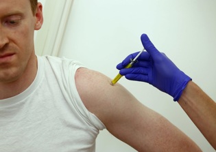Ebola Outbreak Latest News 2015: Experimental Ebola Vaccine Shipped to Liberia